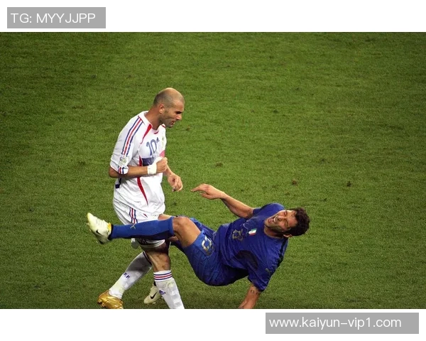 回顾80年代足球传奇人物:那些改变历史的球星与他们的辉煌岁月